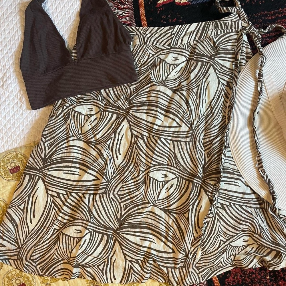 Vintage Talbots Brown and White Wrap Midi Skirt Resort Wear